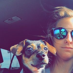 Meet your Posher, Kaitlyn